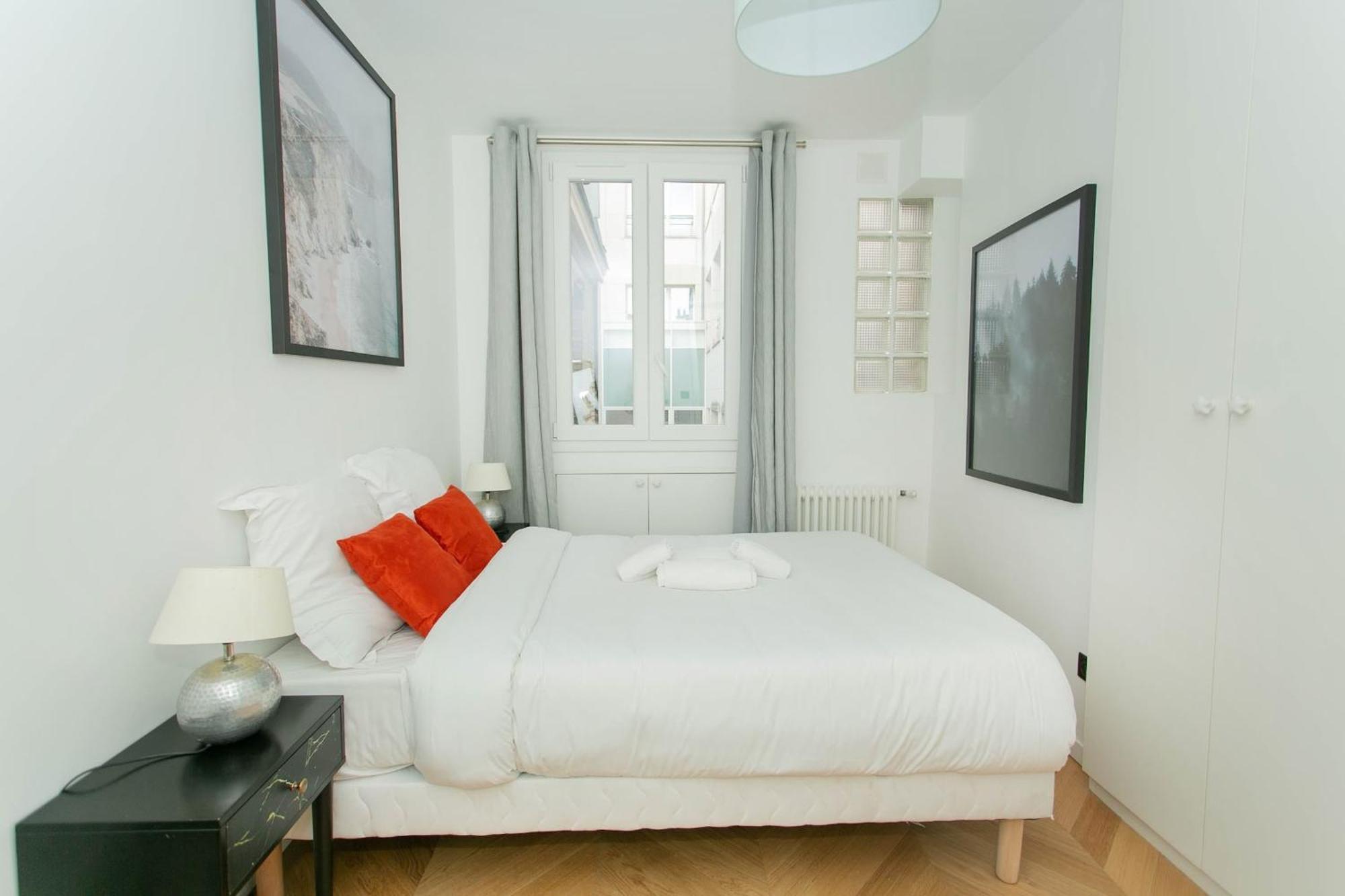 Haussmann - 2Br Near Champs-Elysees - Cityapartmentstay Paris Dış mekan fotoğraf