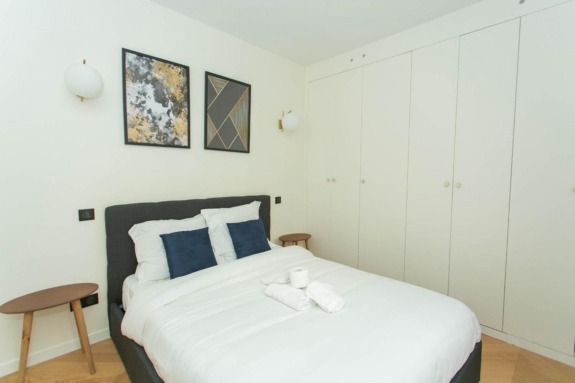 Haussmann - 2Br Near Champs-Elysees - Cityapartmentstay Paris Dış mekan fotoğraf